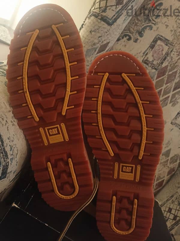 Caterpillar Shoes never used 3