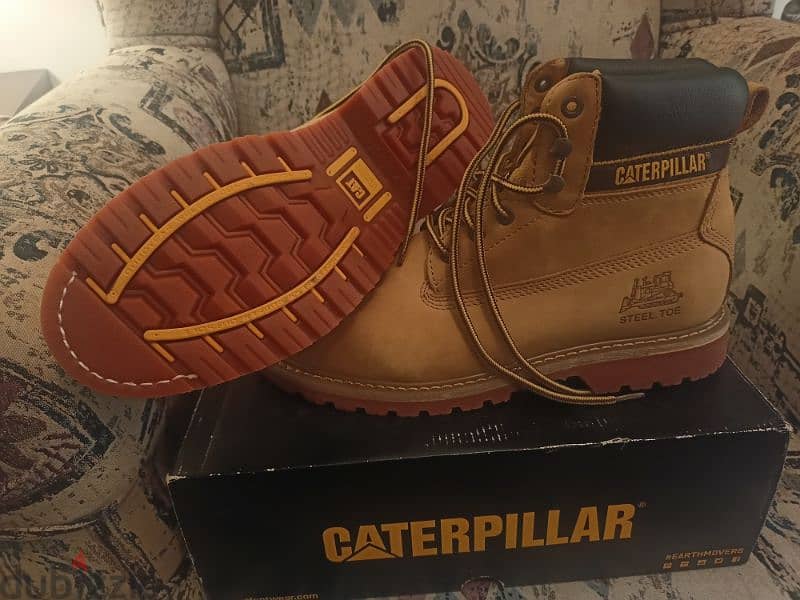 Caterpillar Shoes never used 4