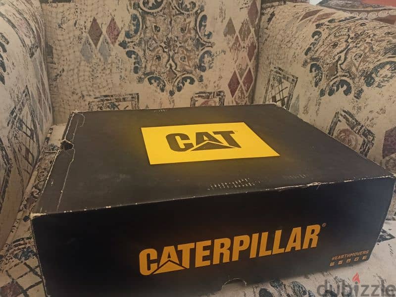 Caterpillar Shoes never used 7