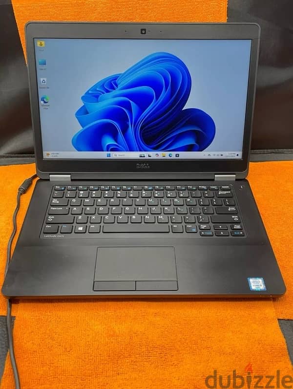 DELL LATITUDE E5470 1