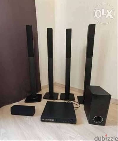 6pc LG home theater speaker system and DVD player - سماعات LG منزليه