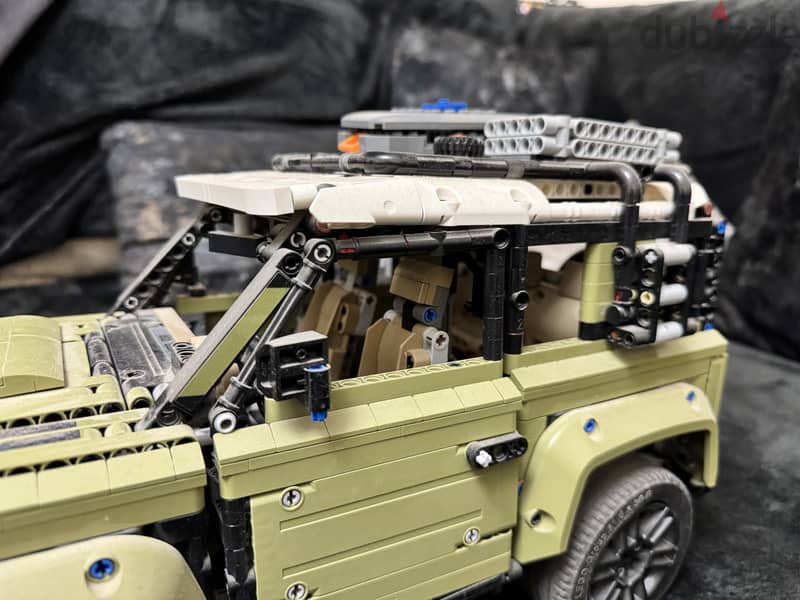 LEGO® 42110 Technic Land Rover Defender Off Road 4x4 Car 4