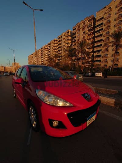 Peugeot 207 SW 2011