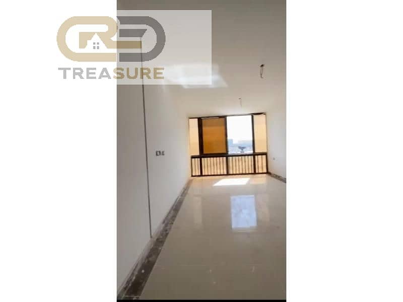 Studio for sale in Porto New Cairo ultra super lux 0