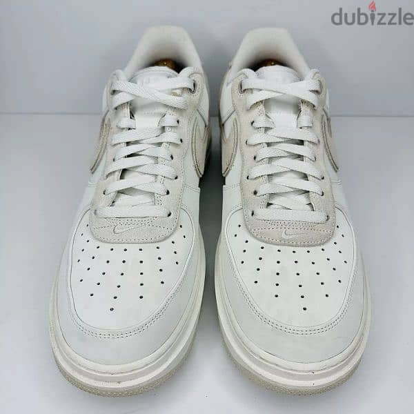 Nike Air Force 1 Luxe Mens Size 8 US Triple White Leather Sneaker 2