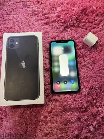 iPhone 11 128g بحاله ممتازه