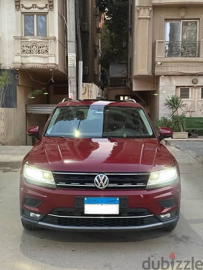 Volkswagen Tiguan Comfortline 2019 Factory Paint