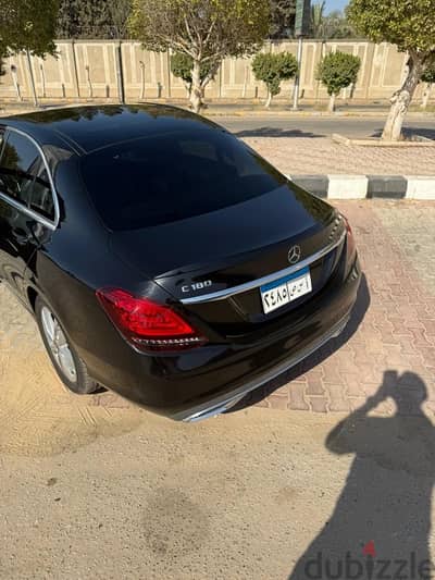 Mercedes C180 2019 85000km راشه حزام و كبوت