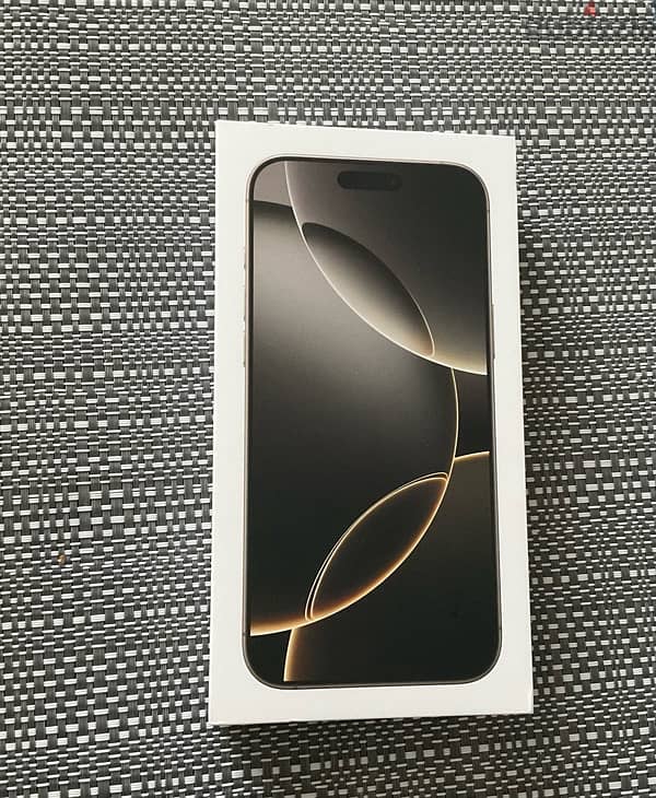 IPhone 16 pro Max Brand new Titanium color 0