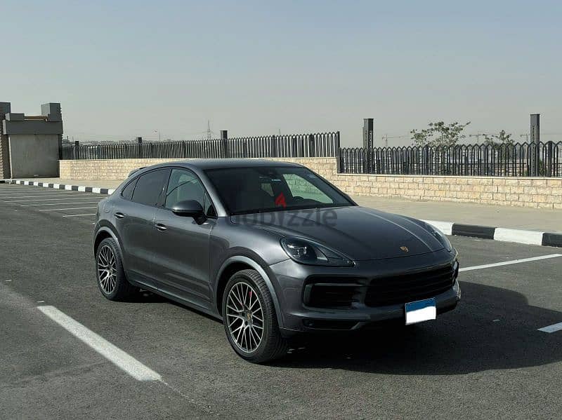 Porsche Cayenne 2022 0