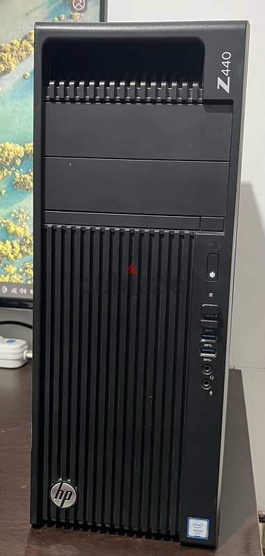 كمبيوتر HP Z440 WORKSTATION