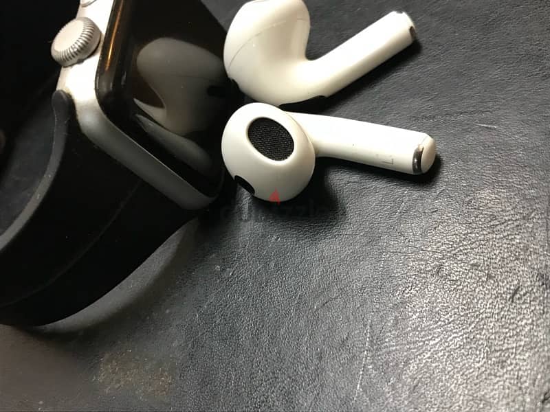 ايربودز ٣ ابل اصلية الفردة اليمين والشمال AirPod 3 original left right 3