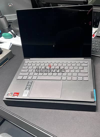 lenovo Yoga Slim 7 - 13ACN5