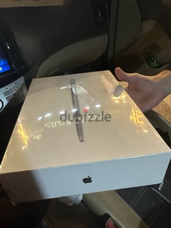 Apple MacBook Air M1 (Sealed) جديد متبرشم 2