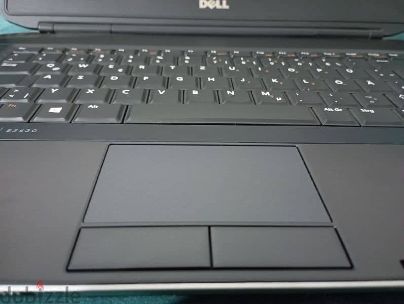 لاب توب Dell حالة ممتازة 7