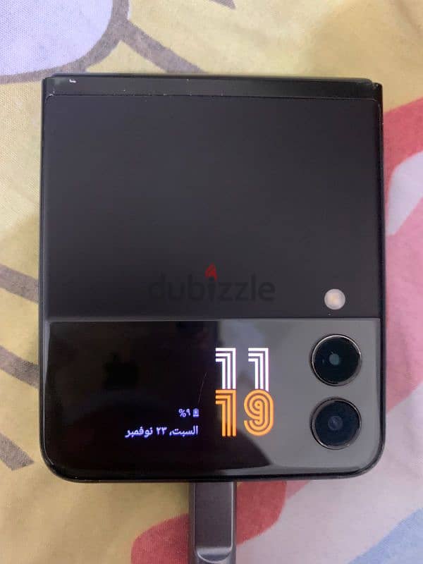 Samsung z flip3 5g جايب شاسة 3