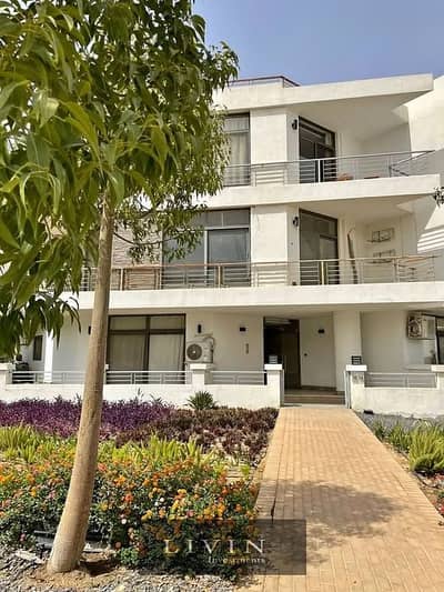 In front of Cairo Airport, an apartment for sale, 2bed,130m,nautical and open view on the landscape, with a down payment of 980k,in Taj City Compound