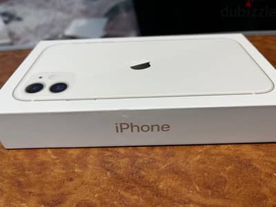 iPhone 11 للبيع ابيض