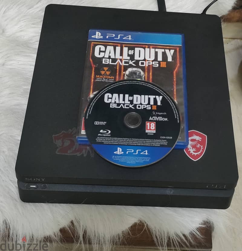 PS4 slim 500GB + 2 controller + 7 Games 1