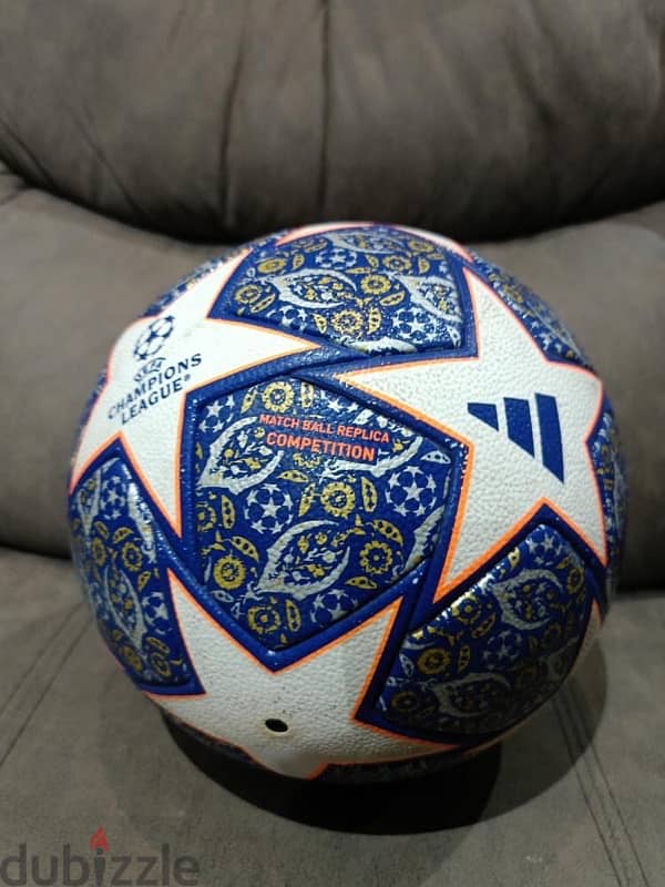 adidas original champion league ball 1