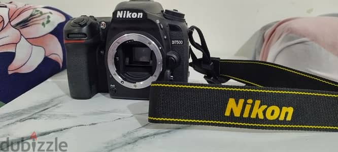 Nikon camera D7500 with two lens