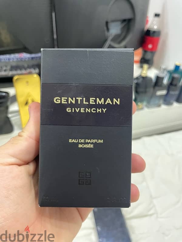 Givenchy Gentleman Boisee Eau De Parfum 60ml (58ml~ left) rarely used 6