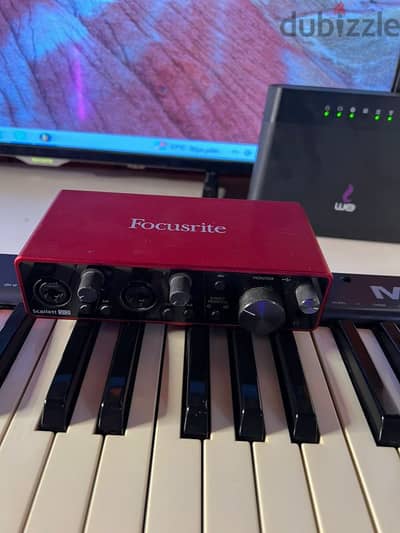 كرت صوت Focusrite 2i2  جيل تالت كسر كسر الزيرو بكل مشتملاته