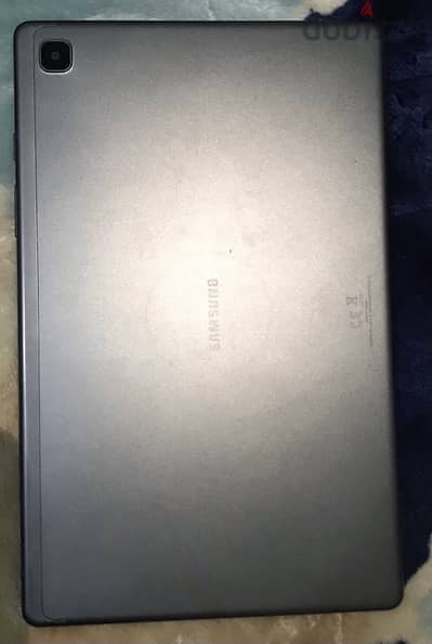 تابلت ثانويه بحاله نضيفه جدا samsung a7