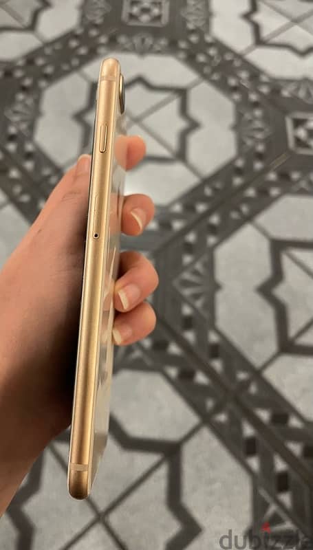 للبيع iphone 8 plus مستعمل rose gold 2