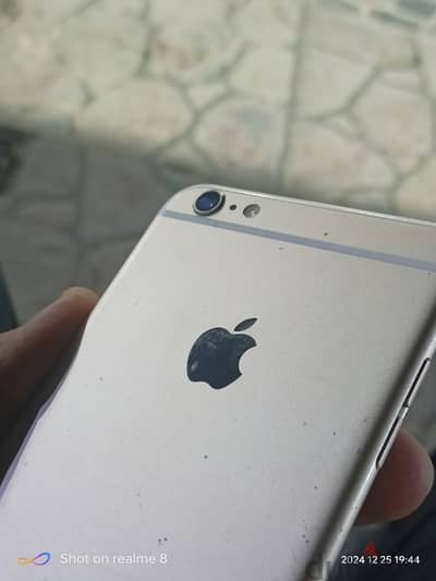 iphone 6 plus , 64gb , battery 80% , للبيع او البدل