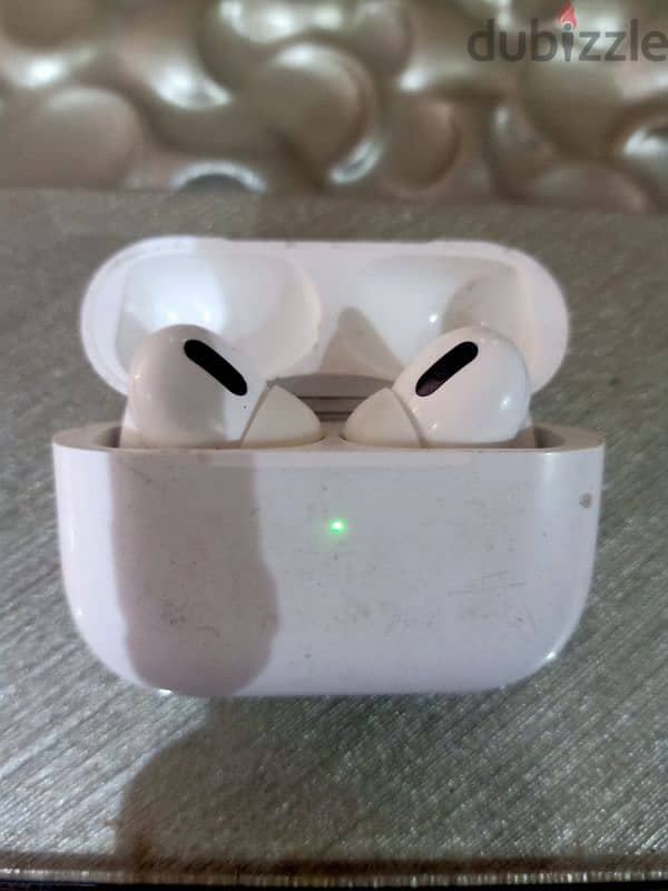 Air pods pro 1 0