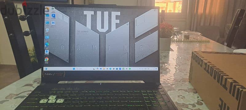 laptop asus tuf f15 gaming زيرو بالكرتونة و الشاحن 2