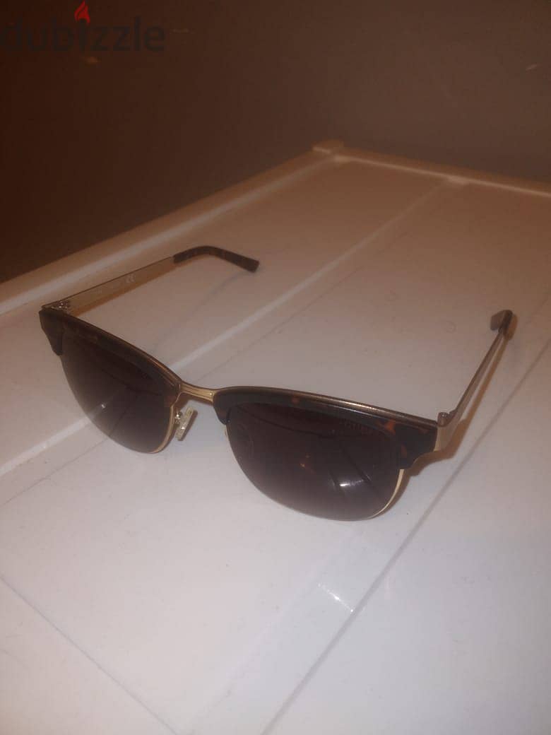 GUESS MEN SUNGLASSES 2