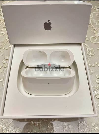 charging case  airpods pro 2 ( بوكس شحن ايربودز برو 2 اصلى (