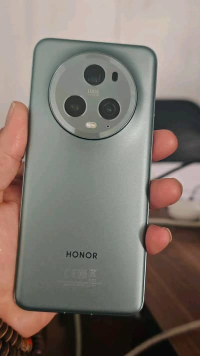 Honor Magic 5 Pro