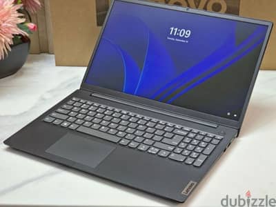 لاب توب لم يستخدم بكل حاجته الجيل ال 11 Lenovo هارد 1000 ورامات 4