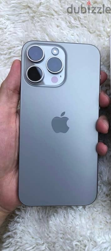 iphone 15 pro max 256 taitanium أيفون ١٥ برو ماكس 0