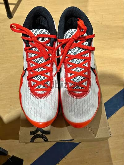 KD 12th Edition basketball Shoes size 44