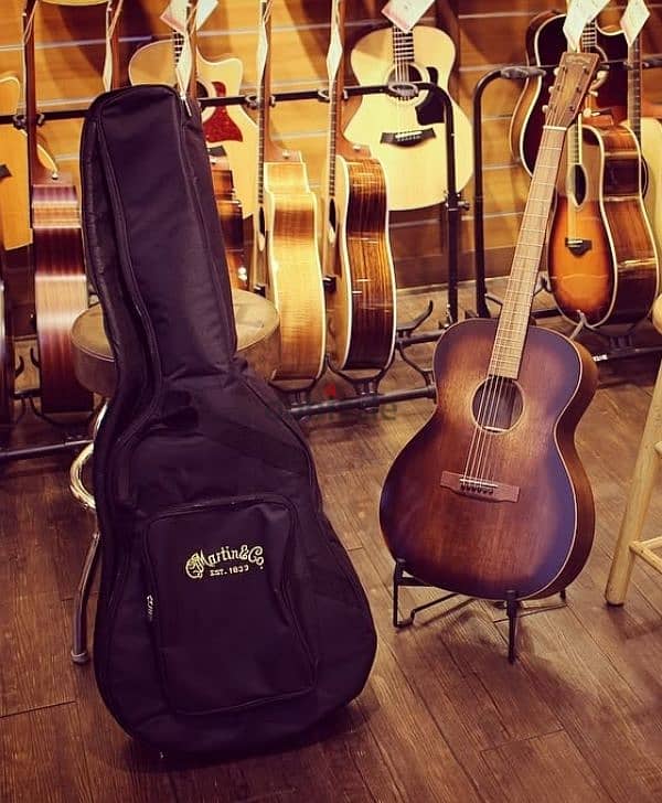 Martin StreetMaster 000-15M with Gig Bag 5