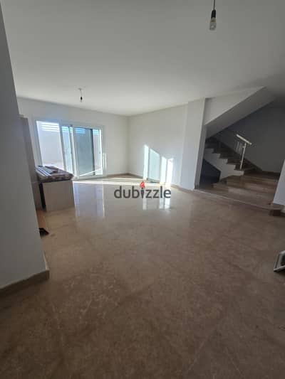 Duplex for rent, ground floor apartment, 217 sqm, with garden, in Etapa Compound, Sheikh Zayed