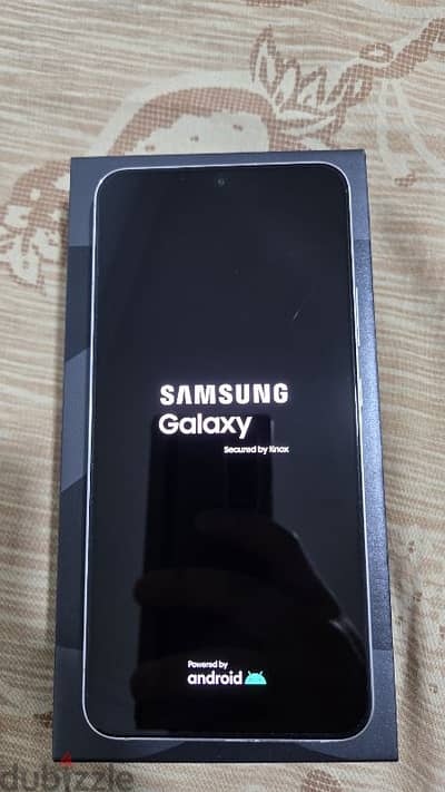 Samsung Galaxy S22 plus S22+