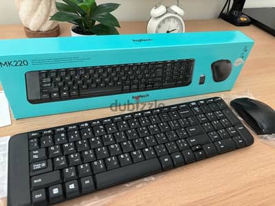 logitech wireless keyboard mouse combo MK220