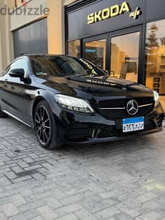 C180 2023 coupe AMG 8000km