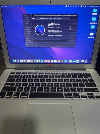 Macbook Air 13-inch Early 2015 - No Scratches