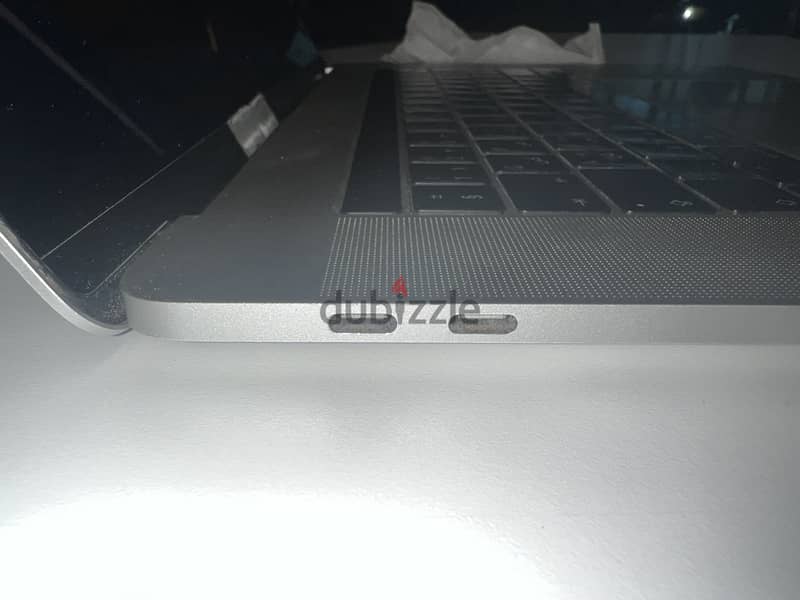 MacBook pro 2018 - core i7 - Ram 16 GB - SSD 260 4