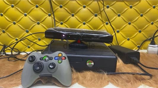 جهاز اكس بوكس 360 xbox 360 مهكر فيه 36 لعبه بحاله ممتازه