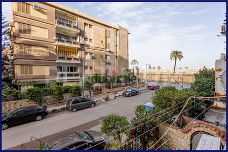 Apartment for sale 100 m Maamoura Beach (Street 21)