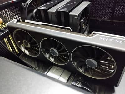 XFX SPEEDSTER MERC319 RADEON RX 7800 XT .