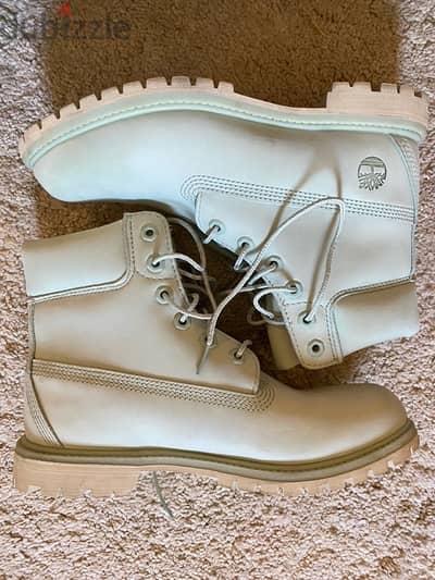 Original Timberland Boots - Used ONLY Once - like new