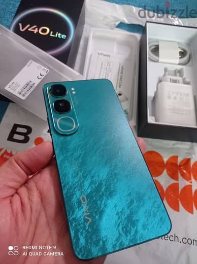 vivo v40 lite